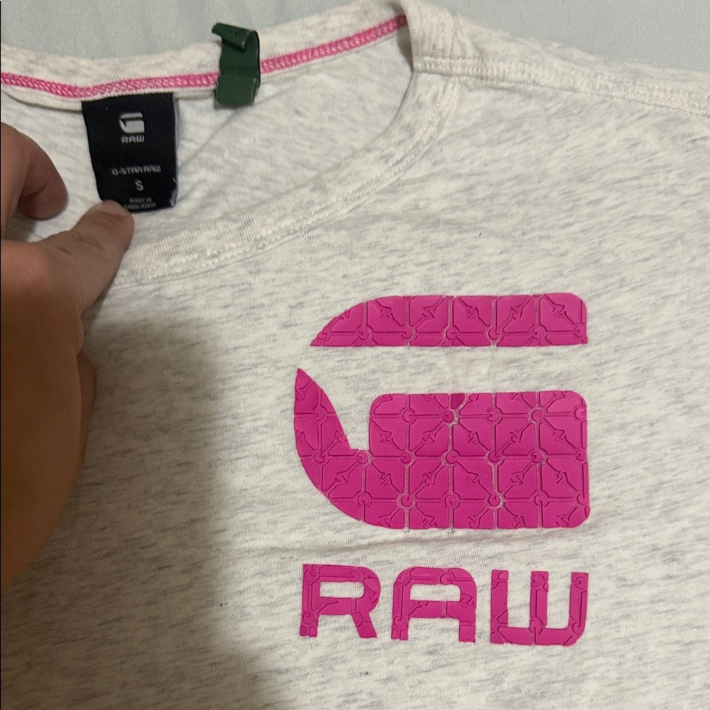 G-Star Kids Cream Tee with Pink Logo